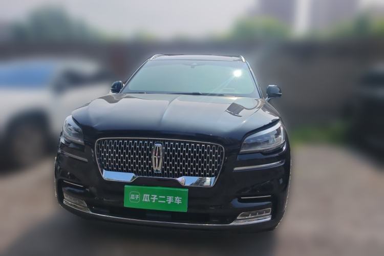 Used Lincoln Aviator 2023 3.0T V6 All-Wheel-Drive Zunya Cruise Version Six Seats Front