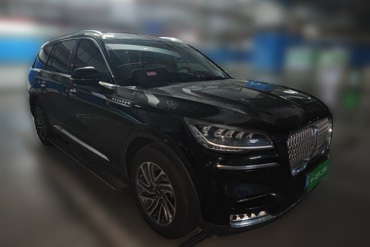 Used Lincoln Aviator 2023 3.0T V6 Four-Wheel Drive Luxury Cruise Version Six Seats Front Right 45 Deg