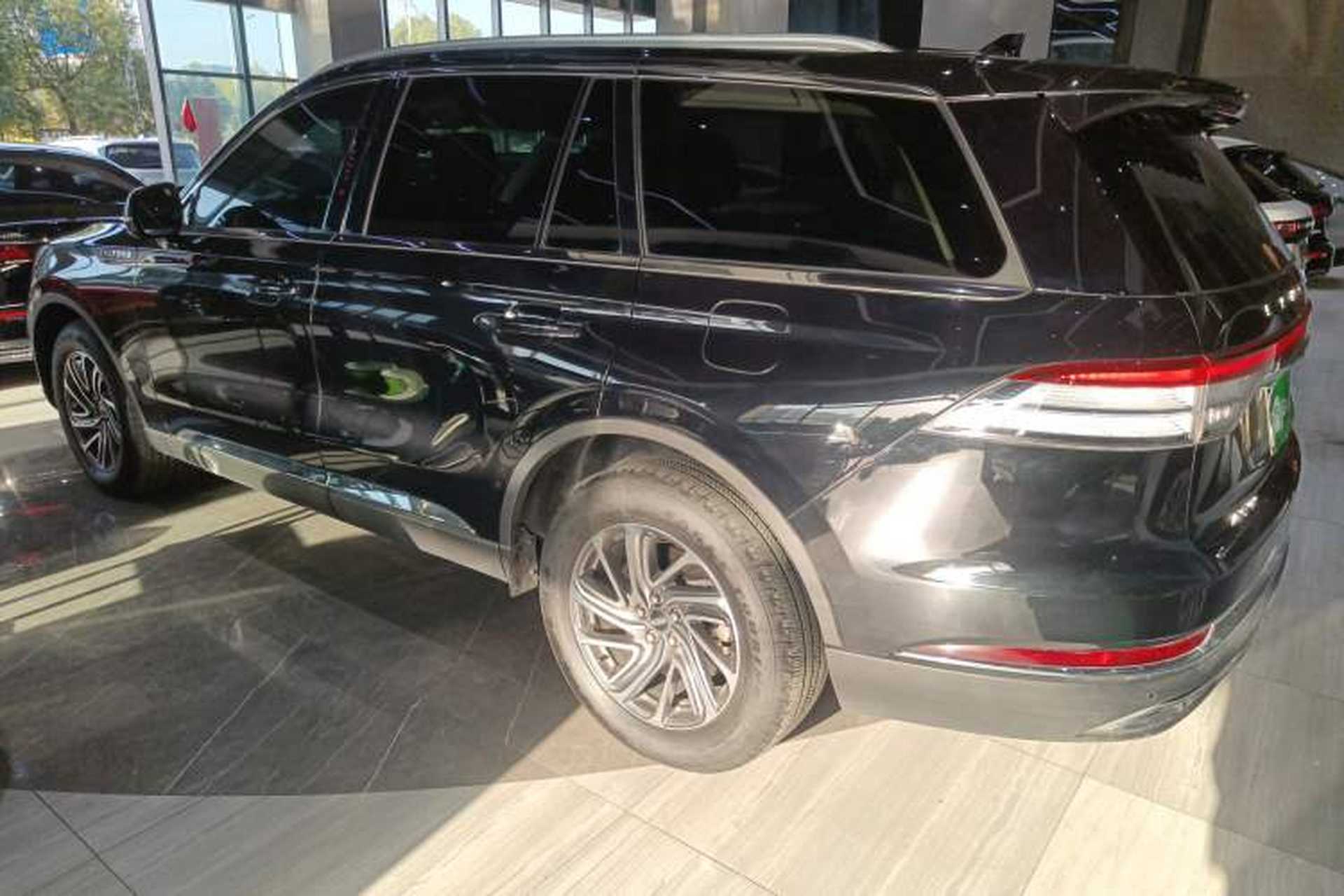 Used Lincoln Aviator 2023 3.0T V6 Four-Wheel Drive Luxury Cruise Version Six Seats Left Side