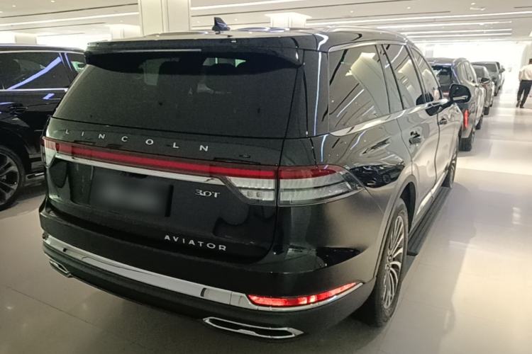 Used Lincoln Aviator 2023 3.0T V6 All-Wheel-Drive Zunya Cruise Version Six Seats Rear Right 45 Deg