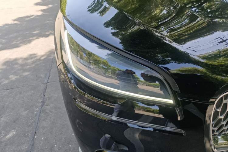 Used Lincoln Aviator 2023 3.0T V6 All-Wheel-Drive Zunya Cruise Version Six Seats Right Front Headlight