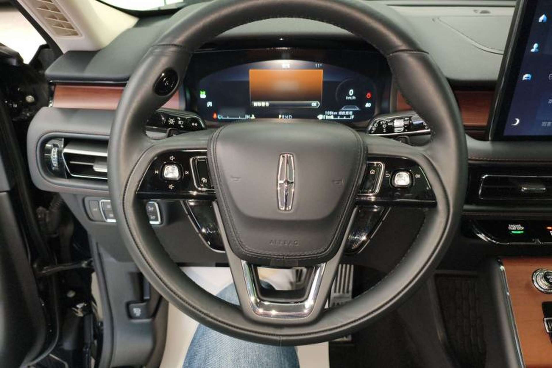 Used Lincoln Aviator 2023 3.0T V6 Four-Wheel Drive Luxury Cruise Version Six Seats Steering Wheel