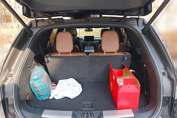 Used Lincoln Aviator 2023 3.0T V6 All-Wheel-Drive Zunya Cruise Version Six Seats Trunk