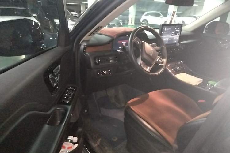 Used Lincoln Aviator 2023 3.0T V6 Four-Wheel Drive Luxury Cruise Version Six Seats Driver Seat