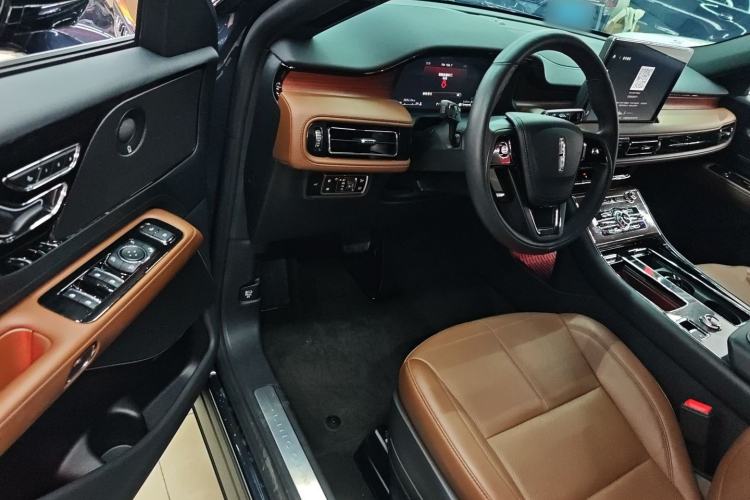 Used Lincoln Aviator 2023 3.0T V6 All-Wheel Drive Zunya Cruise Version 7 Seats Driver Seat