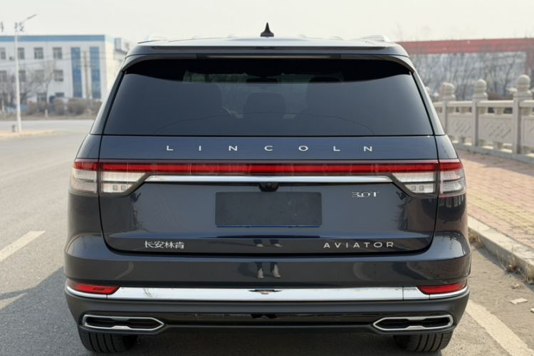 Used Lincoln Aviator 2023 3.0T V6 All-Wheel Drive Zunya Cruise Version 7 Seats Exterior 4