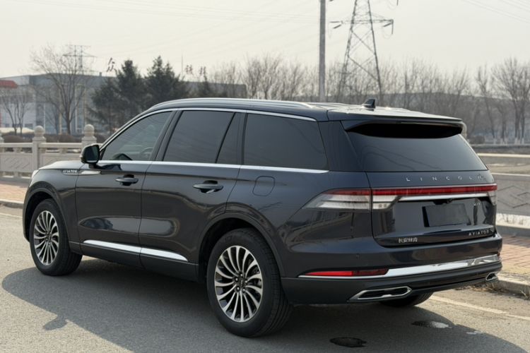 Used Lincoln Aviator 2023 3.0T V6 All-Wheel Drive Zunya Cruise Version 7 Seats Exterior 5