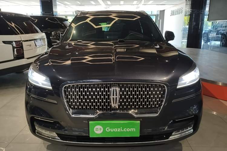 Used Lincoln Aviator 2023 3.0T V6 All-Wheel-Drive Zunya Cruise Version Six Seats Front