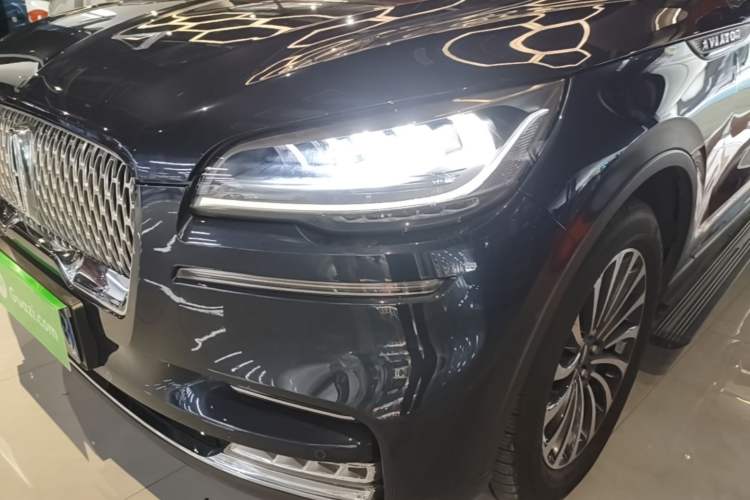 Used Lincoln Aviator 2023 3.0T V6 All-Wheel-Drive Zunya Cruise Version Six Seats Left Front Headlight