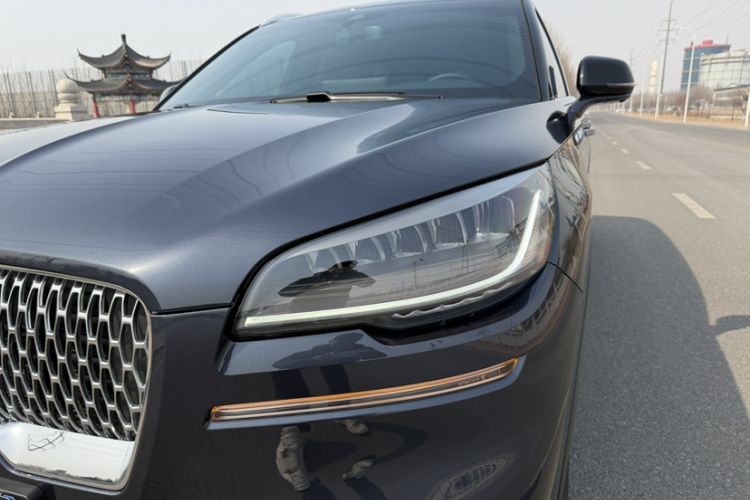 Used Lincoln Aviator 2023 3.0T V6 All-Wheel Drive Zunya Cruise Version 7 Seats Left Front Headlight