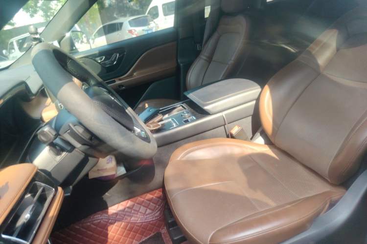 Used Lincoln Aviator 2023 3.0T V6 All-Wheel-Drive Zunya Cruise Version Six Seats Left Front Seat