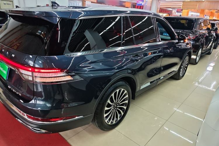 Used Lincoln Aviator 2023 3.0T V6 All-Wheel Drive Zunya Cruise Version 7 Seats Rear Right 45 Deg