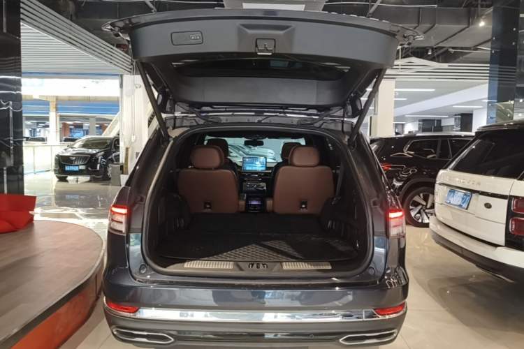 Used Lincoln Aviator 2023 3.0T V6 All-Wheel-Drive Zunya Cruise Version Six Seats Trunk