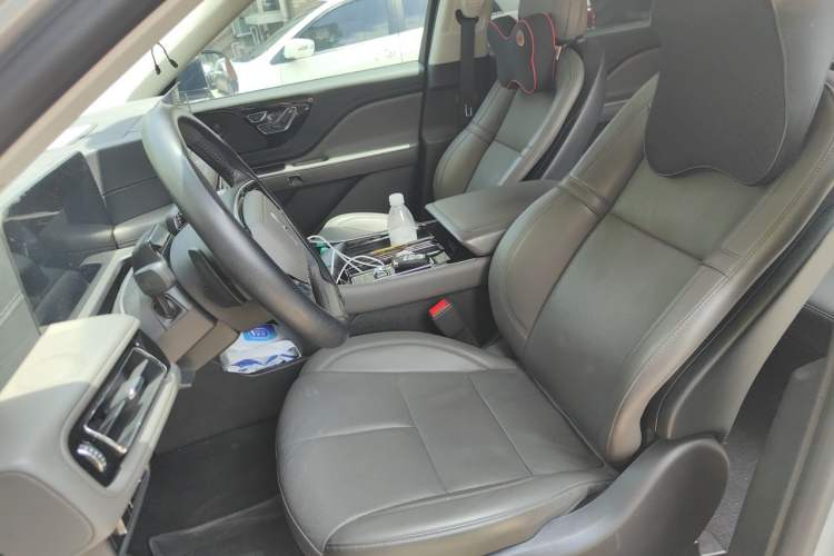 Used Lincoln Aviator 2023 3.0T V6 All-Wheel-Drive Zunya Cruise Version Six Seats Left Front Seat