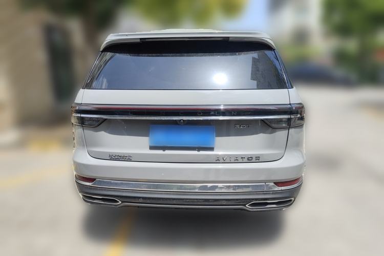 Used Lincoln Aviator 2023 3.0T V6 All-Wheel-Drive Zunya Cruise Version Six Seats Rear