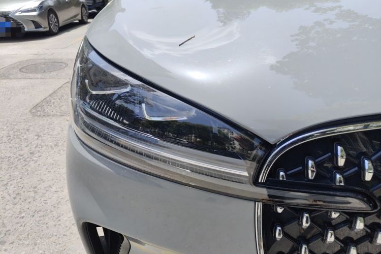 Used Lincoln Aviator 2023 3.0T V6 All-Wheel-Drive Zunya Cruise Version Six Seats Right Front Headlight