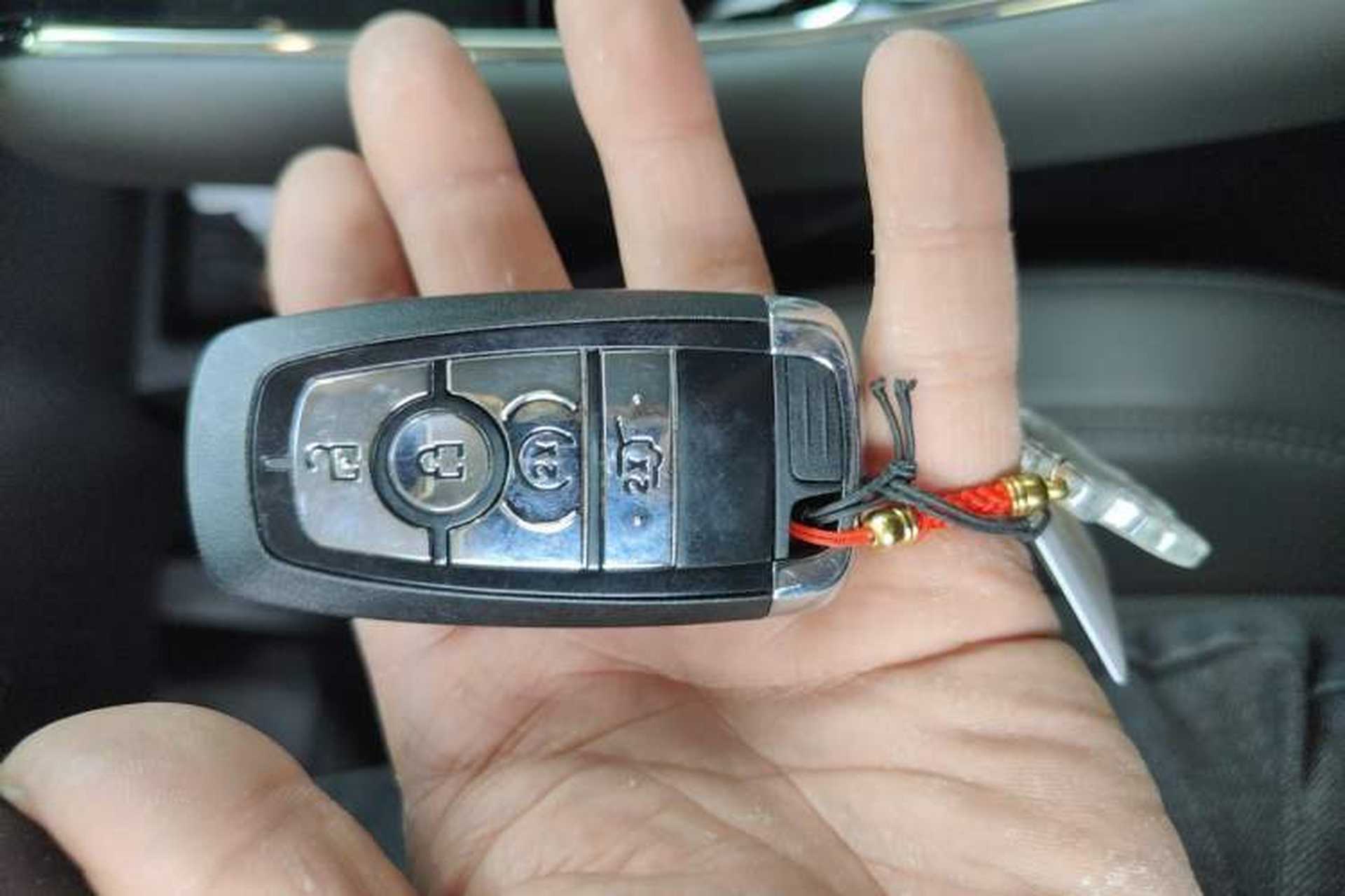Used Lincoln Aviator 2023 3.0T V6 All-Wheel-Drive Zunya Cruise Version Six Seats Vehicle Key