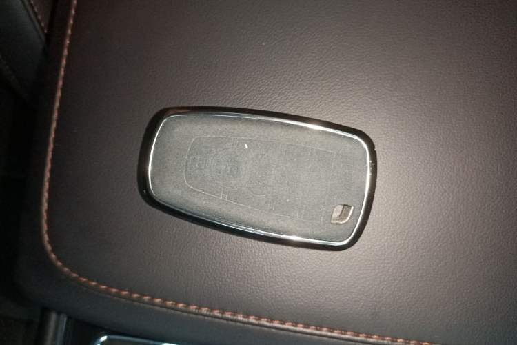 Used Lincoln Aviator 2023 3.0T V6 Four-Wheel Drive Luxury Cruise Version Six Seats Vehicle Key
