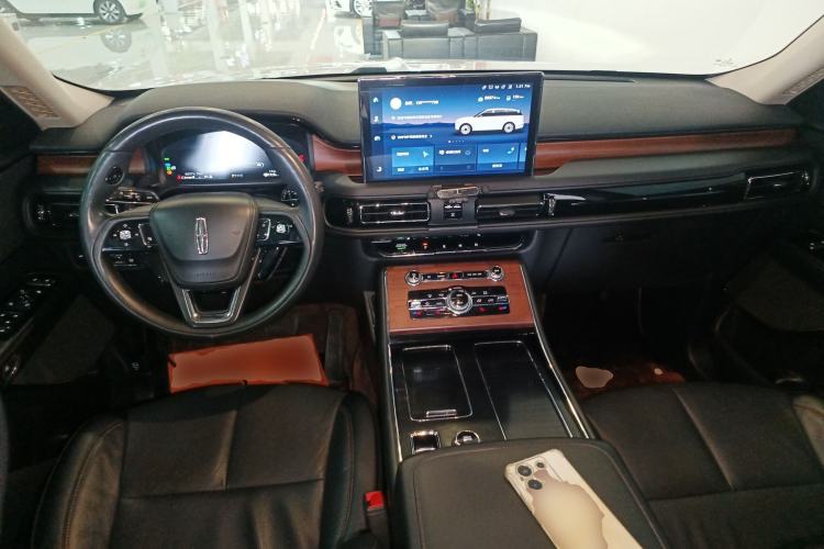 Used Lincoln Aviator 2023 3.0T V6 Four-Wheel Drive Luxury Cruise Version Six Seats Center Console