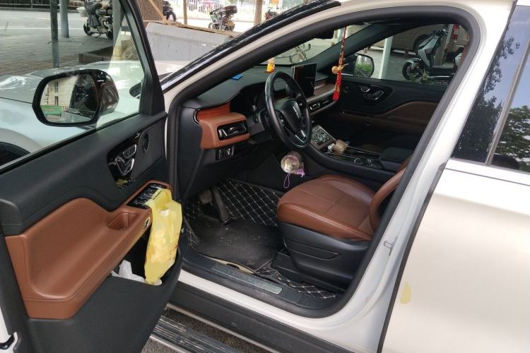 Used Lincoln Aviator 2023 3.0T V6 All-Wheel Drive Zunya Cruise Version 7 Seats Driver Seat