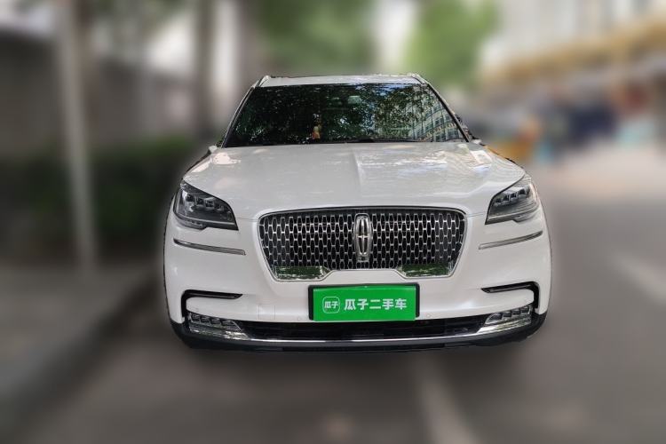 Used Lincoln Aviator 2023 3.0T V6 All-Wheel Drive Zunya Cruise Version 7 Seats Front