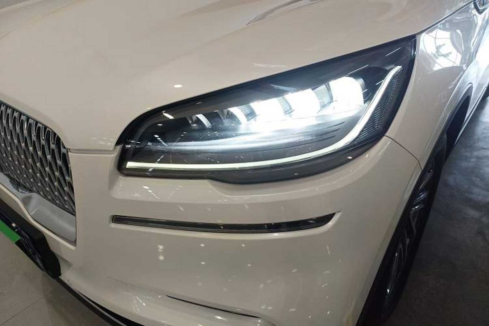 Used Lincoln Aviator 2023 3.0T V6 Four-Wheel Drive Luxury Cruise Version Six Seats Left Front Headlight