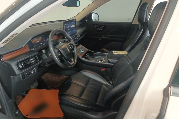 Used Lincoln Aviator 2023 3.0T V6 Four-Wheel Drive Luxury Cruise Version Six Seats Left Front Seat