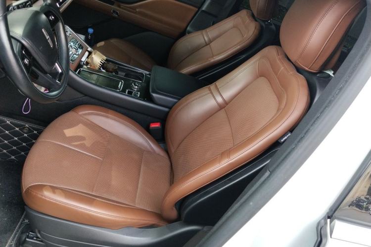 Used Lincoln Aviator 2023 3.0T V6 All-Wheel Drive Zunya Cruise Version 7 Seats Left Front Seat
