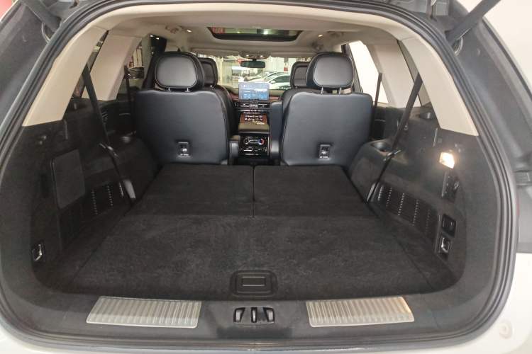 Used Lincoln Aviator 2023 3.0T V6 Four-Wheel Drive Luxury Cruise Version Six Seats Trunk