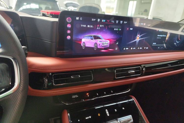 Used Lincoln Aviator 2024 3.0T V6 All-Wheel-Drive Luxury Edition Six Seats Audio And AC Panel