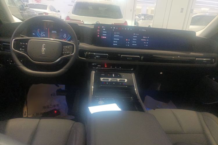 Used Lincoln Aviator 2024 3.0T V6 All-Wheel-Drive Elegance Edition Six Seats Center Console