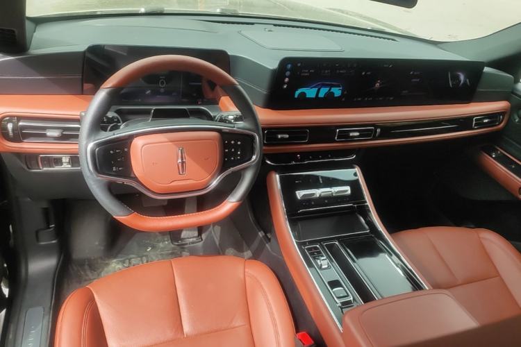 Used Lincoln Aviator 2024 3.0T V6 Four-Wheel Drive Elegance Edition Seven Seats Center Console
