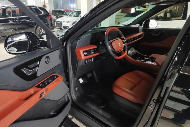 Used Lincoln Aviator 2024 3.0T V6 All-Wheel-Drive Elegance Edition Six Seats Driver Seat
