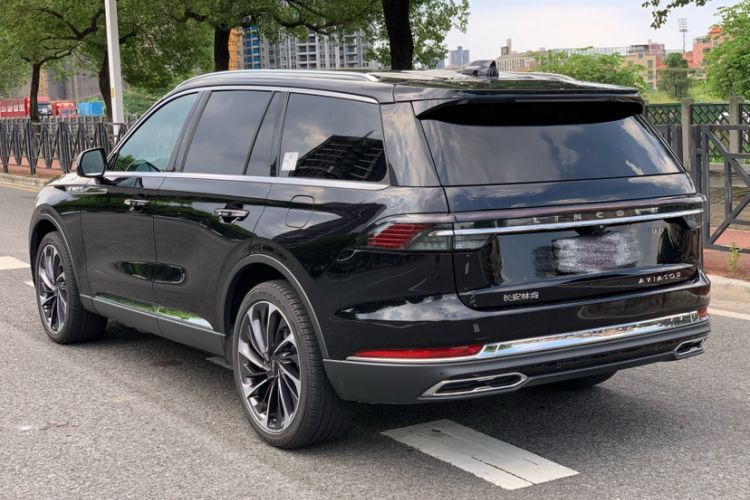 Used Lincoln Aviator 2024 3.0T V6 All-Wheel-Drive Luxury Edition Six Seats Exterior 7