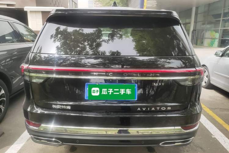 Used Lincoln Aviator 2024 3.0T V6 Four-Wheel Drive Elegance Edition Seven Seats Rear