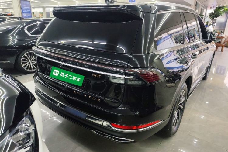 Used Lincoln Aviator 2024 3.0T V6 All-Wheel-Drive Elegance Edition Six Seats Rear