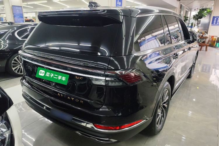 Used Lincoln Aviator 2024 3.0T V6 All-Wheel-Drive Elegance Edition Six Seats Rear Right 45 Deg