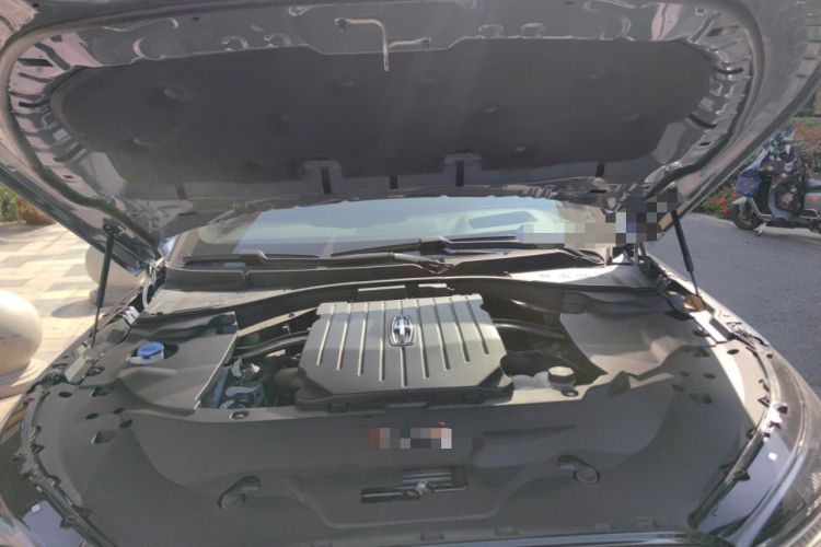 Used Lincoln Aviator 2024 3.0T V6 Four-Wheel Drive Presidential Edition Six Seats Engine Bay