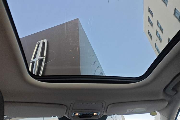 Used Lincoln Aviator 2024 3.0T V6 All-Wheel-Drive Elegance Edition Six Seats Headliner