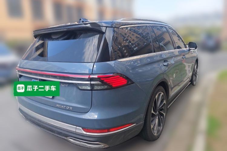 Used Lincoln Aviator 2024 3.0T V6 All-Wheel-Drive Luxury Edition Six Seats Rear Right 45 Deg
