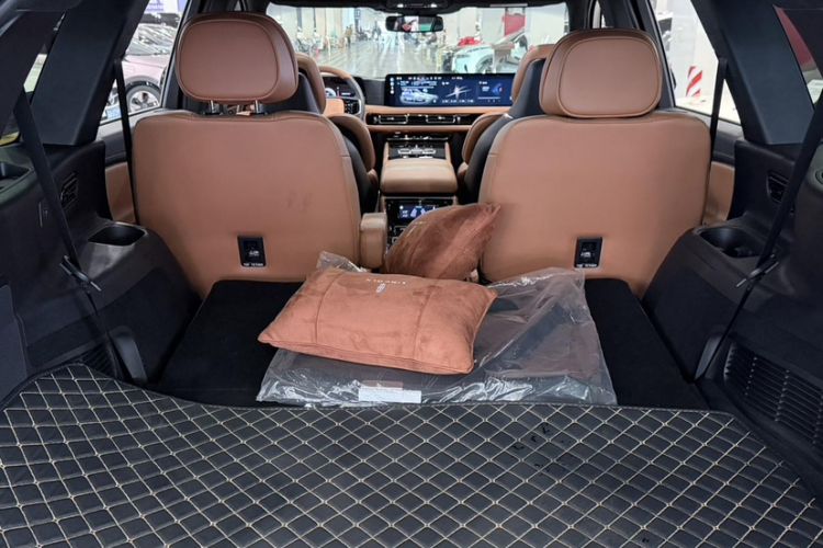 Used Lincoln Aviator 2024 3.0T V6 Four-Wheel Drive Presidential Edition Six Seats Trunk