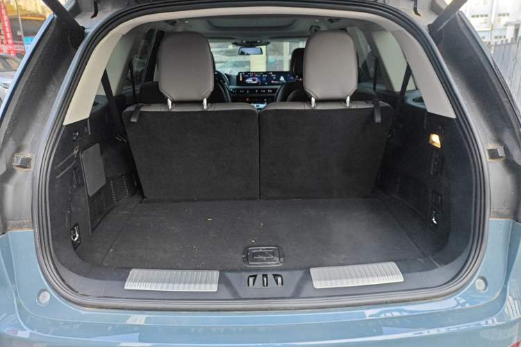 Used Lincoln Aviator 2024 3.0T V6 All-Wheel-Drive Elegance Edition Six Seats Trunk
