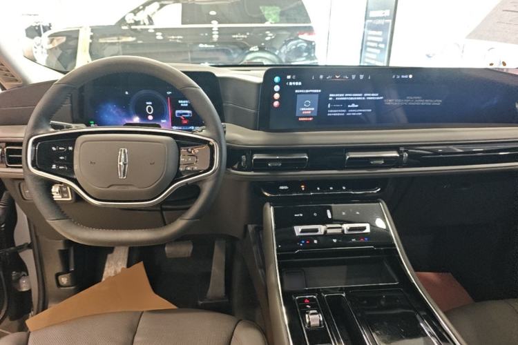 Used Lincoln Aviator 2024 3.0T V6 Four-Wheel Drive Elegance Edition Seven Seats Center Console