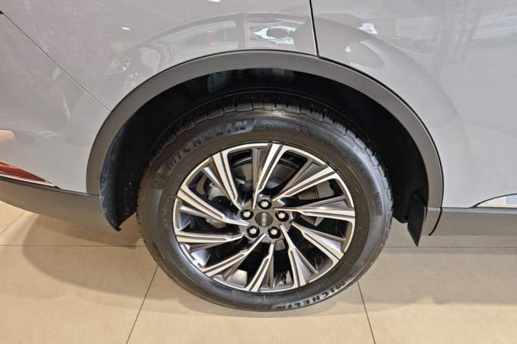 Used Lincoln Aviator 2024 3.0T V6 Four-Wheel Drive Elegance Edition Seven Seats Exterior 5