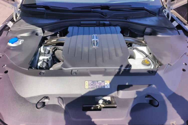 Used Lincoln Aviator 2024 3.0T V6 All-Wheel-Drive Elegance Edition Six Seats Engine Bay