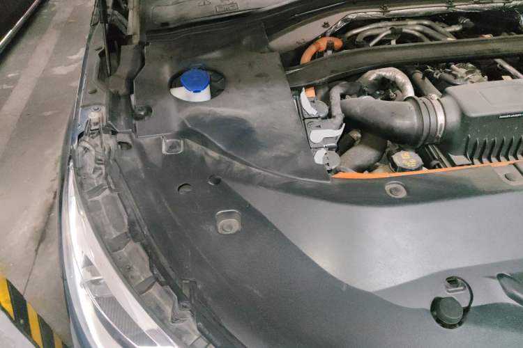 Used Lincoln Aviator New Energy 2020 3.0T V6 All-Wheel-Drive High-Performance Plug-in Hybrid Engine Bay Right