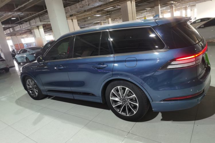 Used Lincoln Aviator New Energy 2020 3.0T V6 All-Wheel-Drive High-Performance Plug-in Hybrid Left Side