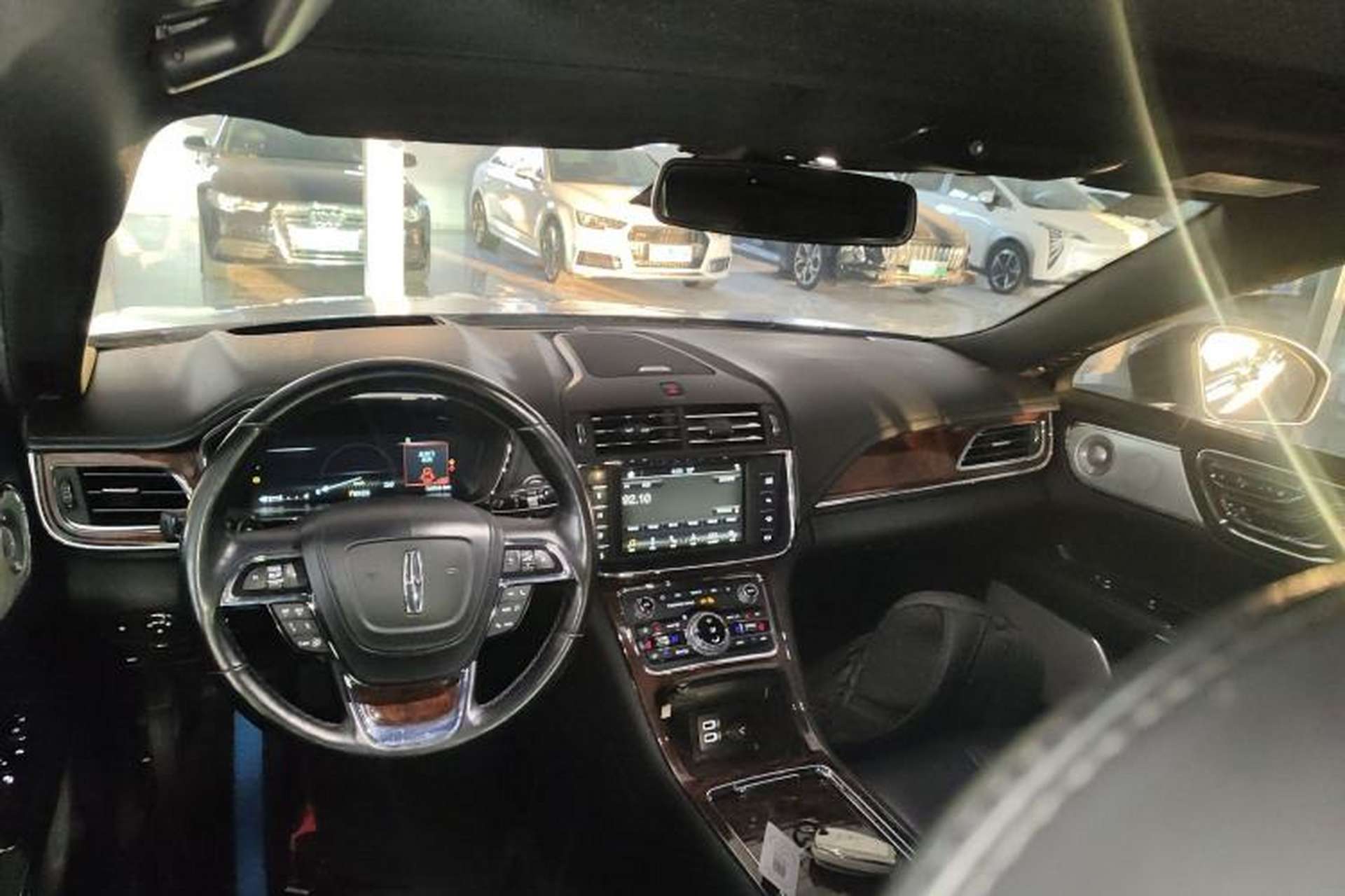 Used Lincoln Continental 2018 3.0T Four-Wheel Drive Prestige Edition Interior 2
