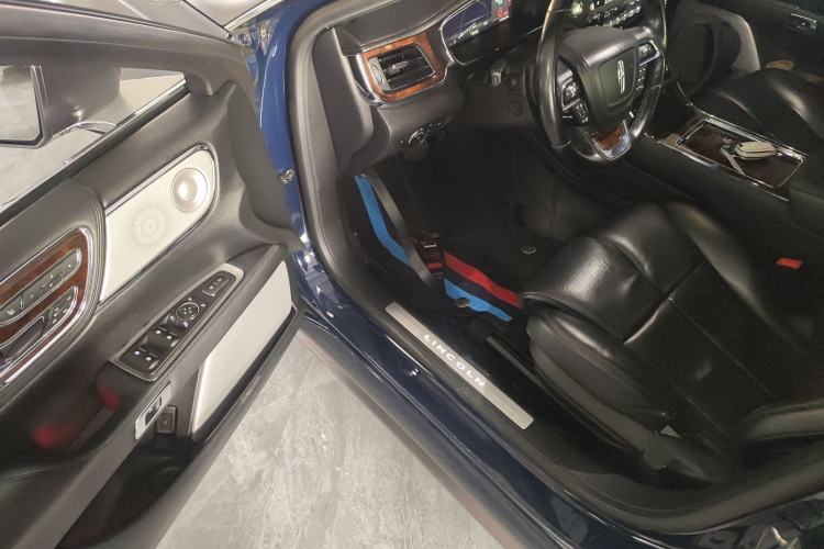 Used Lincoln Continental 2018 3.0T Four-Wheel Drive Prestige Edition Interior 3