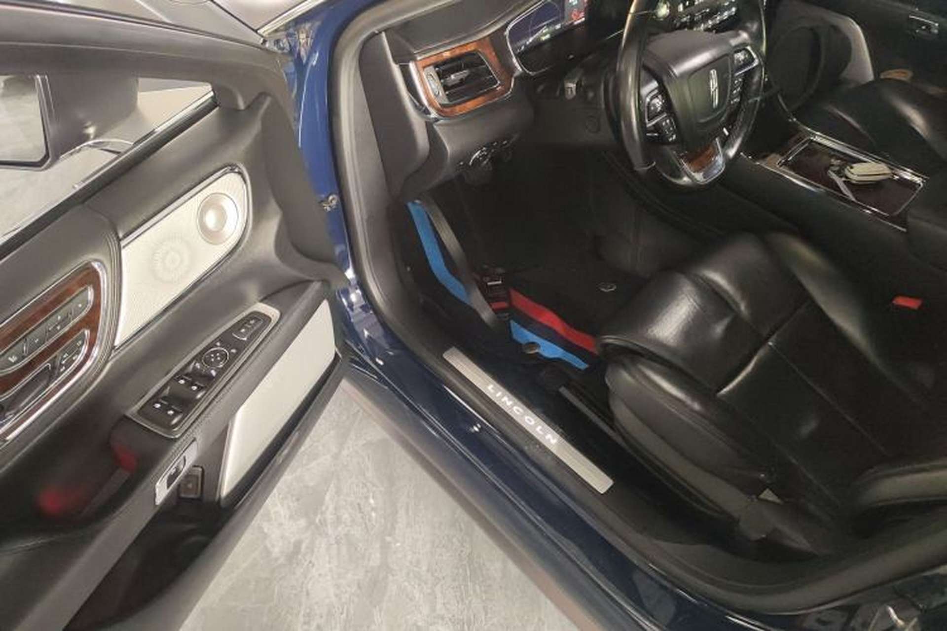 Used Lincoln Continental 2018 3.0T Four-Wheel Drive Prestige Edition Interior 3